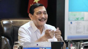 Pedas! Anggota DPR Kritik Luhut Naikkan Harga Tiket Candi Borobudur: Ini Siksaan dan Ketidakadilan Bagi Rakyat Kecil