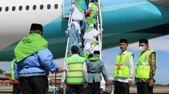 Dua Calon Haji Kloter II Embarkasi Padang Batal Berangkat, Seorang Meninggal Dunia