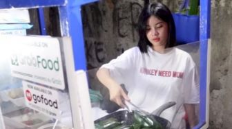 Profil Melati Eks JKT48, Dulu Masuk Tim J Kini Jualan Nasi Bakar