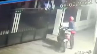 Maling Motor di Rangkasbitung Lebak Beraksi di Masjid Saat Salat Subuh