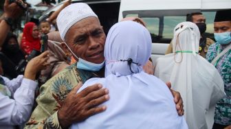 Jamaah Calon Haji Diminta Pakai Ihram dari Indonesia