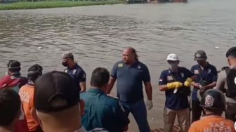 Bertubuh Gemuk, Mayat Diduga ODGJ Ditemukan Mengapung di Sungai Mahakam