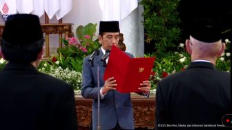 Sah! Jokowi Resmi Lantik Pimpinan BPIP 2022-2027, Megawati Jadi Ketua Dewan Pengarah