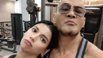 Siapa Istri Deddy Corbuzier Sekarang? Ini Profil Sabrina Chairunnisa