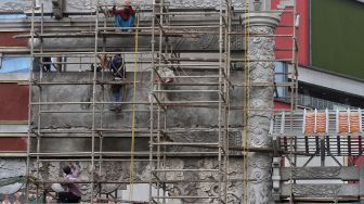Proyek Gedung Fakultas Hukum Unhas Makan Korban