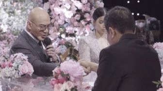 Deddy Corbuzier dan Sabrina Chairunnisa Nikah Ditanggal Cantik, Warganet: Ntar Gue Pas 12.12