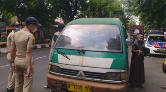 Nekat Bawa Angkot Bodong Jurusan Cimahi-Leuwipanjang, Penumpang dan Sopir Ini Pulang Naik Kendaraan Lain