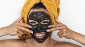 6 Manfaat Charcoal untuk Kecantikan, Membersihkan Kulit secara Optimal