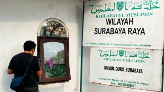 Polda Jatim Geledah dan Sita Dokumen Dari Kantor Sekretariat Wilayah Surabaya Raya Khilafatul Muslimin