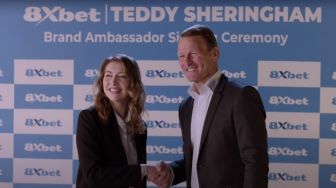 Ekspansi ke Pasar Asia, 8Xbet Gaet Teddy Sheringham Sebagai Brand Ambassador