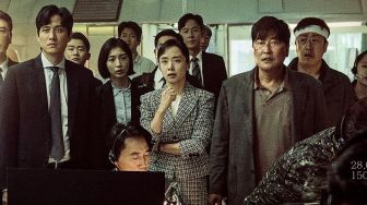 Sinopsis Emergency Declaration, Film Action  Song Kang Ho dan Jeon Do Yeon