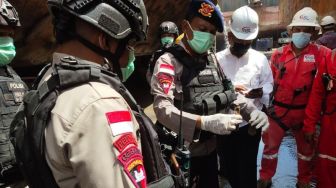 Polisi Temukan 57 Proyektil Peluru Aktif di Galangan Kapal di Batam, Milik Siapa?