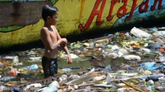 Memprihatinkan, Pemerintah Didesak Pulihkan Kondisi Sungai Batang Arau Padang