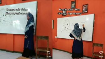 Ada Gambar Anime di Papan Tulis Kelas, Guru Baik Hati Ini Tak Hapus Karya Muridnya