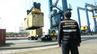 Bea Cukai Terus Tingkatkan Arus Logistik Nasional dengan Memberikan Sertifikasi Authorized Economic Operator