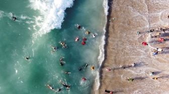 Setelah Sekian Lama, Warga Gaza Kini Bisa Kembali Nikmati Laut Bersih