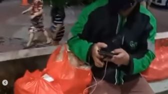 Viral Video Driver Ojol Lesu Dapat Orderan Fiktif 40 Bungkus Nasi Goreng