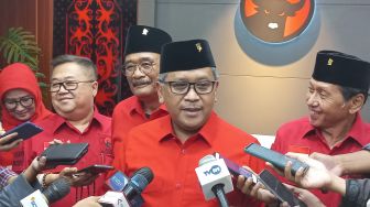 Terang-terangan, Hasto Sebut PDIP Tak Suka Bajak 'Pemain Handal' Partai Lain