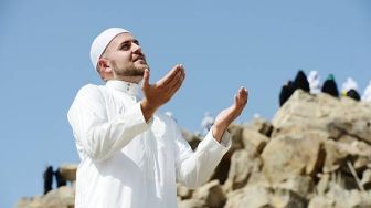 Niat Wukuf di Arafah Lengkap dengan Tata Cara dan Bacaan Doa yang Sahih