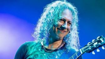 Gitaris Metallica Kirk Hammett Bersuara, Penjualan Musik Streaming Rugikan Musisi: Sebelum Era Digital Lebih Baik