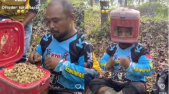 Multifungsi, Helm Bentuk Magic Com Ini Bisa untuk Simpan Camilan