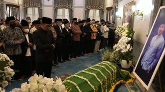 Banyak Warga Mendoakan Emmeril Kahn Mumtadz, Wagub Jabar: Eril Anak Sholeh, Meninggal Syahid