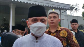 Bertakziah ke Gedung Pakuan Bandung, Ketum PSSI Iwan Bule: Eril Memang Anak Soleh