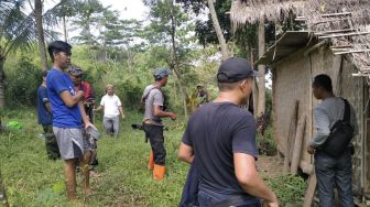 Perempuan di Bawah Umur Ditemukan Tinggal di Tengah Hutan Cianjur Bersama Dua Orang Pria