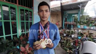 Takjub! Pemuda Penjual Kerupuk Asal Bontang Wakilkan Indonesia ke Thailand Open Jujitsu Championship