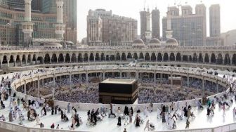 Sudah 16 Kloter, Embarkasi Solo Berangkatkan 5.370 Jamaah Calon Haji ke Tanah Suci