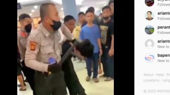 Dua Pria Bertikai Hingga Ditikam Sajam di PS Mall Palembang, Ini Kata Polisi