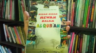 Ulasan Buku Kisah-kisah Hewan dalam Al-Quran: Belajar Bijak dari Seekor Semut