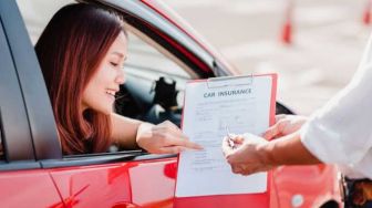 Penjualan Mobil Baru Turun, Industri Asuransi Kendaraan Terus Tumbuh