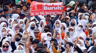 Tolak Kampanye Singkat 75 Hari, Massa Partai Buruh Ancam Duduki Kantor KPU