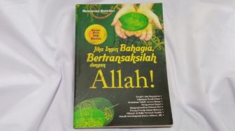 Ulasan Buku Jika Ingin Bahagia, Bertransaksilah dengan Allah!