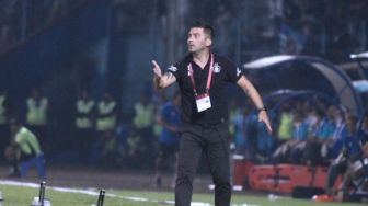 Tak Berkutik di Markas Persita, Javier Roca Gusar soal Finishing Persik