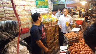 Permintaan Tinggi, Harga Telur Ayam di Jakarta Melonjak Jelang Natal dan Tahun Baru