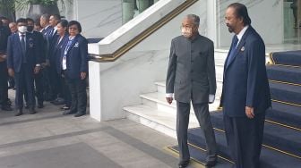 Temui Surya Paloh, Eks PM Malaysia Mahathir Mohamad Tiba di NasDem Tower