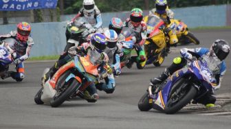 Idemitsu bLU cRU Yamaha Sunday Race Berlangsung Mulai Besok, Komunitas dan Fans Silakan Menuju Sirkuit Sentul