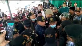 Gaduh Banser Surabaya Bubarkan Deklarasi IKA Anshor, Gus Syafiq: Dalam AD/ART Tidak Ada Istilah IKA..