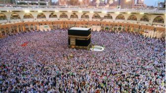 Jamaah Haji Asal Jateng yang Meninggal Bertambah Satu Orang, Jenazah Dimakamkan di Madinah