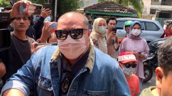 Dilaporkan Denise Chariesta ke Komnas Perempuan, Razman Arif Nasution Bela Diri: Jangan Baper!