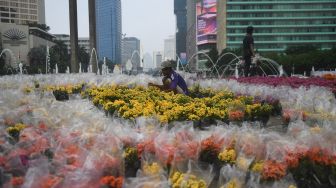Sambut HUT DKI Jakarta ke-495, Bundaran HI Dihiasi Bunga
