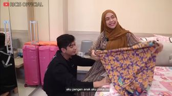 Asyik Joget di Acara Tv, Gaya Hijab Ria Ricis Disorot Netizen: Uda Ilang Hijab Syarinya