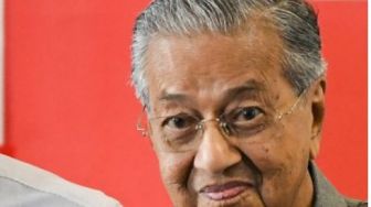 Mahathir Mohamad Dikabarkan Masuk Rumah Sakit Akibat Terpapar Virus Corona