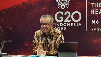 Pakai Kemeja Batik Yogyakarta dengan Motif Sayap, Dirjen WHO: Saya Suka Maknanya Tentang Ketenangan