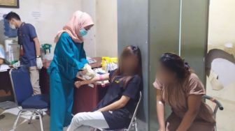 Prostitusi Online via MiChat Terungkap di Padang, Libatkan Wanita di Bawah Umur