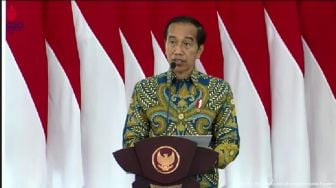 Minta Menteri Hingga Kepala Daerah Peka dengan Situasi Global, Jokowi: Kita Harus Maksimalkan Kekuatan
