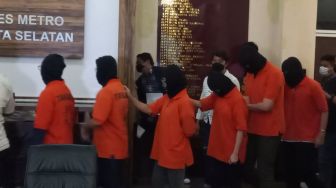 Holywings Didesak Beri Bantuan Hukum Enam Pegawainya yang Jadi Tersangka, LBH Jakarta: Upah Mereka Harus Tetap Dibayar
