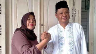 Pilkades Serentak di Cianjur, Suami Istri di Desa Sukawangi Maju Jadi Calon Kades, Karena Sepi Penantang